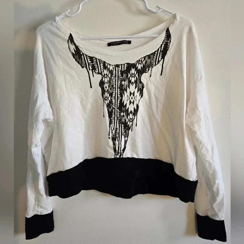 Rock Rose Classic Bull Skull Crop Size Small